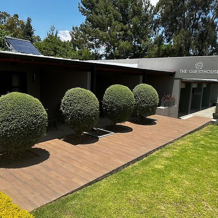 The Guesthouse 6 On Vrede Johannesburg Exteriör bild
