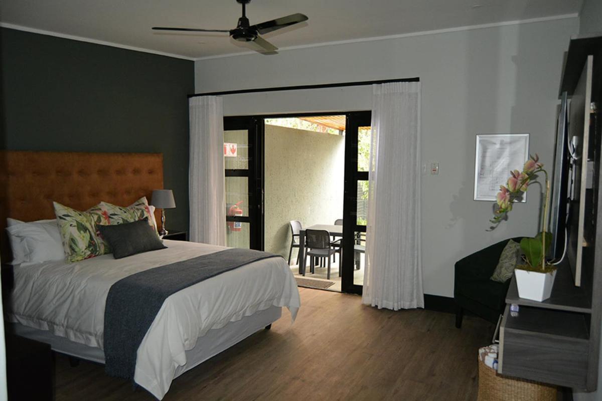 The Guesthouse 6 On Vrede Johannesburg Exteriör bild