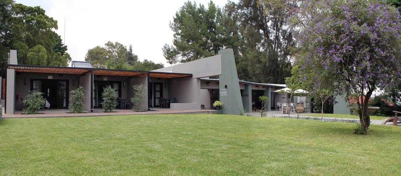 The Guesthouse 6 On Vrede Johannesburg Exteriör bild
