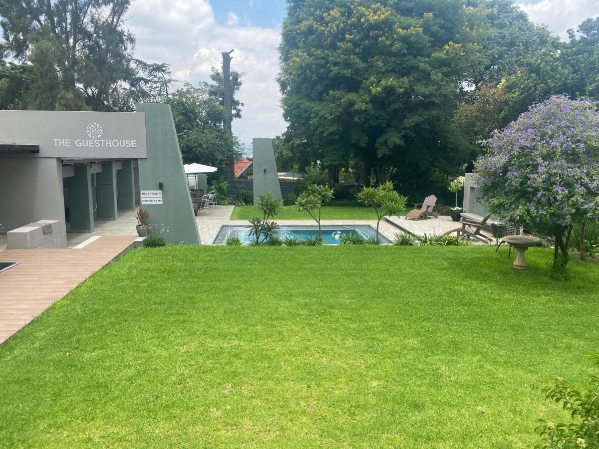 The Guesthouse 6 On Vrede Johannesburg Exteriör bild