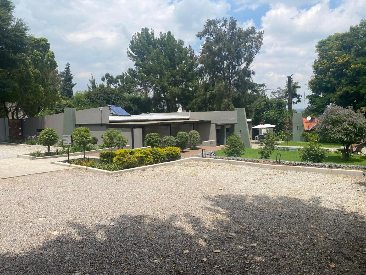 The Guesthouse 6 On Vrede Johannesburg Exteriör bild